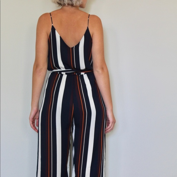 Stripped Romper - Picture 6 of 7